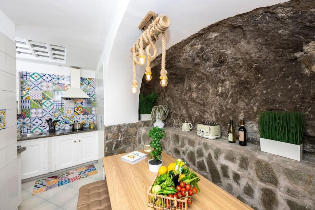House On The Rock Apartment โปซิตาโน ภายนอก รูปภาพ